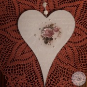 Romantyczne ręcznie zdobione serduszko dwustronne różami 3D