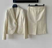 Massimo Dutti garsonka S 