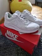 Dziecięce buty/ adidasy firmy NIKE roz 36,5 