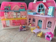 Zestaw PRZENOŚNY DOMEK DLA LALEK - Mebelki Akcesoria