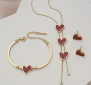 Komplet biżuterii serca naszyjnik kolczyki bransoletka + pudełko KPL43