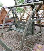 Huśtwka z litego drewna