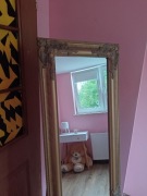 Złote lustro stojące Jysk