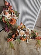 Komplet kompozycji nagrobnych. Zestaw premium na pomnik z lampą solarną. 