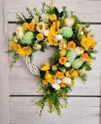 Wianek wiosenno wielkanocny z jajeczkami Żółty 46 cm