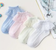 Skarpetki dla dziewczynek w wieku od 1 do 3 lat, 4 pary w róznych kolorach