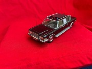 ZIŁ - 41045 pojazd eskortowy opancerzony rządowa ZSRR 1:43