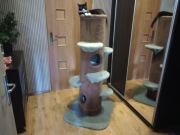 Domek-drzewko dla kotów 