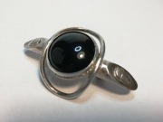 Późna secesja Polska Brosza srebro onyks