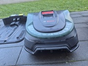 Robot koszący BOSH S+ 500 (ogród do około 500m2)
