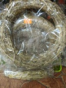 Koła ze słomy do stroików 