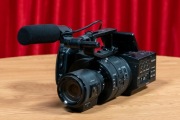 Sony NEX-FS700 + Sony 18-200 - FVAT