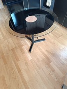 Stoł do jadalni metalowy ze szkłem hartowanym 