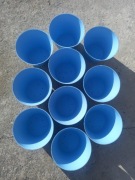 Zestaw 10 doniczek plastikowych