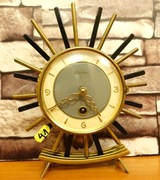 Ładny, niewielki, ozdobny, niemiecki zegar na komodę biurko Art Deco(41)