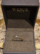 złoty pierścionek z brylantem roz.13, złoto 585 , 0,05ct