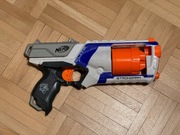 Pistolet NERF STRONGARM