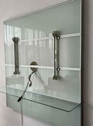 Ikea framsta - panel aluminiowo szklany z półka i uchwytem TV