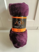 Fioletowy koc Siglo 150x200 pluszowy z mikrofibry