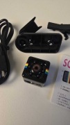 Mini kamera SQ11 Full HD 1080P – NOWA, komplet z uchwytami