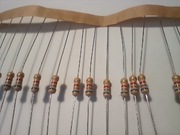 Rezystor węglowy THT 6,8k 6,8kOhm 1/4W 0,25W 10szt