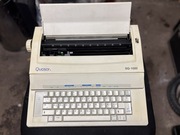 Maszyna do pisania Quasar SQ-1000