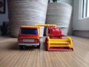 Matchbox lata 80 kombajn + ciężarówka