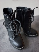 Buty jesienne botki na obcasie