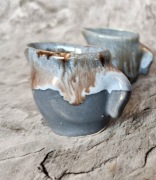 4 Ceramiczne małe dzbanuszki dzbanki kieliszki 