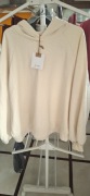 Nowa bluza z kapturem