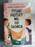 LGBT J. Garza Villa "Tysiąć pięćset mil od słońca"