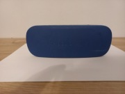 Niebieskie etui do przechowywania okularów firmy „Apollo”.