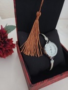 Elegancki Zegarek damski - Srebrny z masą perłową