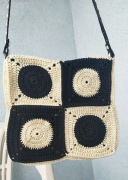 Czarno-biała torba listonoszka, ręcznie robiona