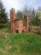 Stara cegła oraz dachówka ze stodoły 