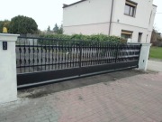 Brama przesuwna dwudzielna automatyczna bramy