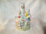 CERAMICZNA FIGURKA - ŚWIECZNIK - ZAKOCHANA PARA- 18,5 cm