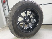 XD Series Buck 25 Offroad Felgi  z Oponami Ram1500