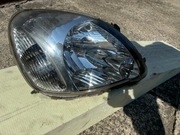 Reflektor prawy przód Toyota Yaris 2002-2005, polift.