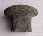 CZĘŚCI RĘKOJEŚCI - OWALNA NAKRĘTKA I STARE OKUCIA MOSIĘŻNE