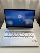 Laptop HP 15s 8GB SSD 256GB  Zadbany ładny !!