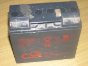 Akumulator AGM CS3 12V 17Ah uszkodzony.