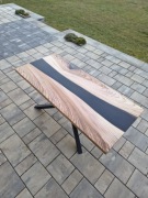 Stolik Kawowy Wiąz-Żywica Epoksydowa 