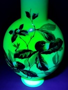 Szkło uranowe lampa stołowa elektryczna Bohemia Harrach