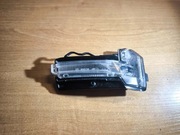 Kierunkowskaz lusterka prawy Audi Q3 Q2 81A949102 OE
