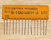 Układ scalony hybrydowy E-100-08H-3 wzmacniacz i bramka NOR UNITRA TELPOD