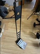 Sprzedam stojak do odkurzacza dyson