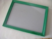 ramka 18 x 24 cm zielona do potawienia lub powieszenia