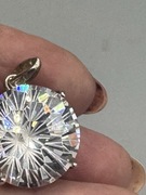 Wisior srebrny z dużą cyrkonią