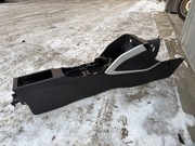 Tunel środkowy konsola Środkowa Audi q2 81B863244